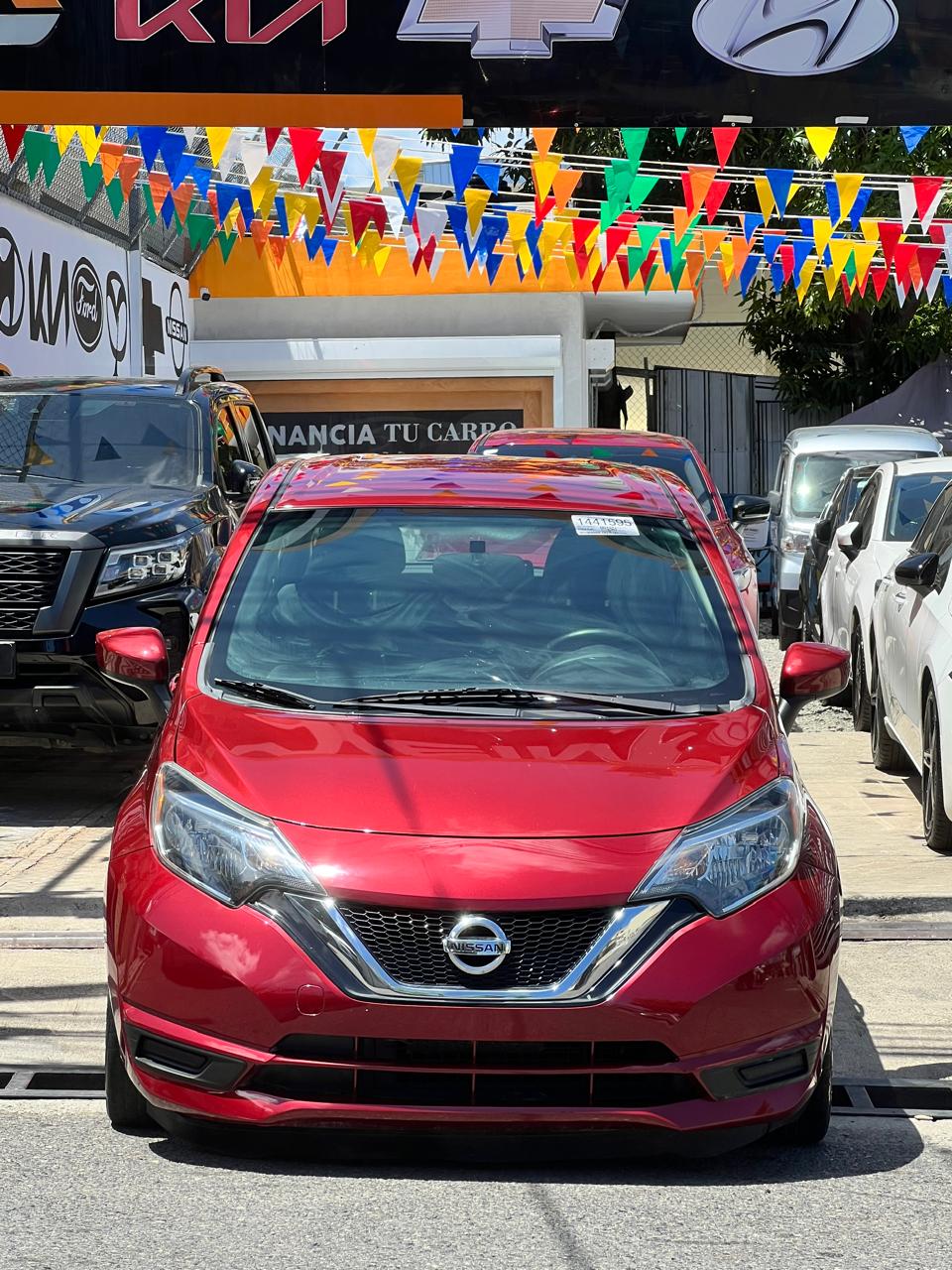 carros - Oportunidad Nissan Versa SV 2019 8