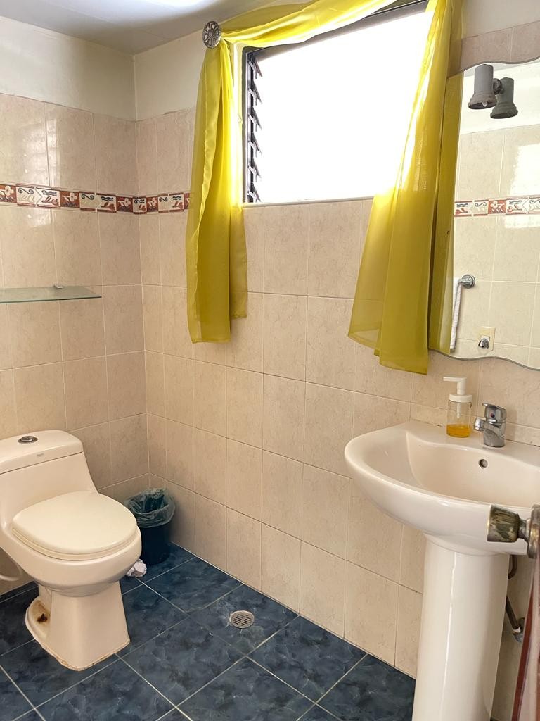 casas - Se vende casa en Viejo Arroyo Hondo 2