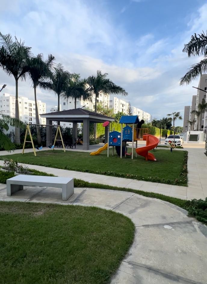 apartamentos - Apartamento 1er Nivel con Patio proximo al HOMS  3