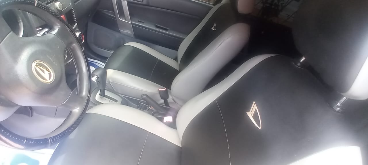 jeepetas y camionetas - Este vehículo está en excelentes condiciones. 6