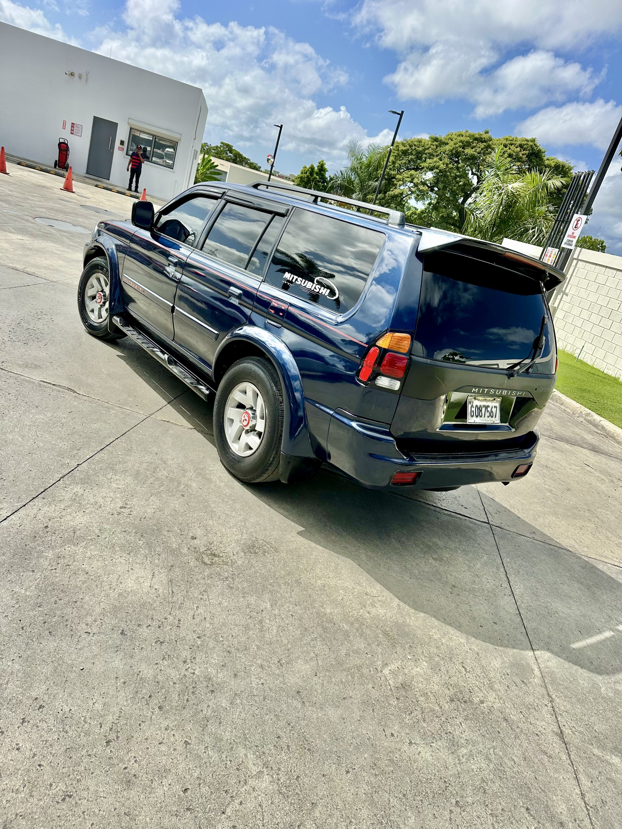 jeepetas y camionetas - MITSUBISHI MONTERO SPORT 2002