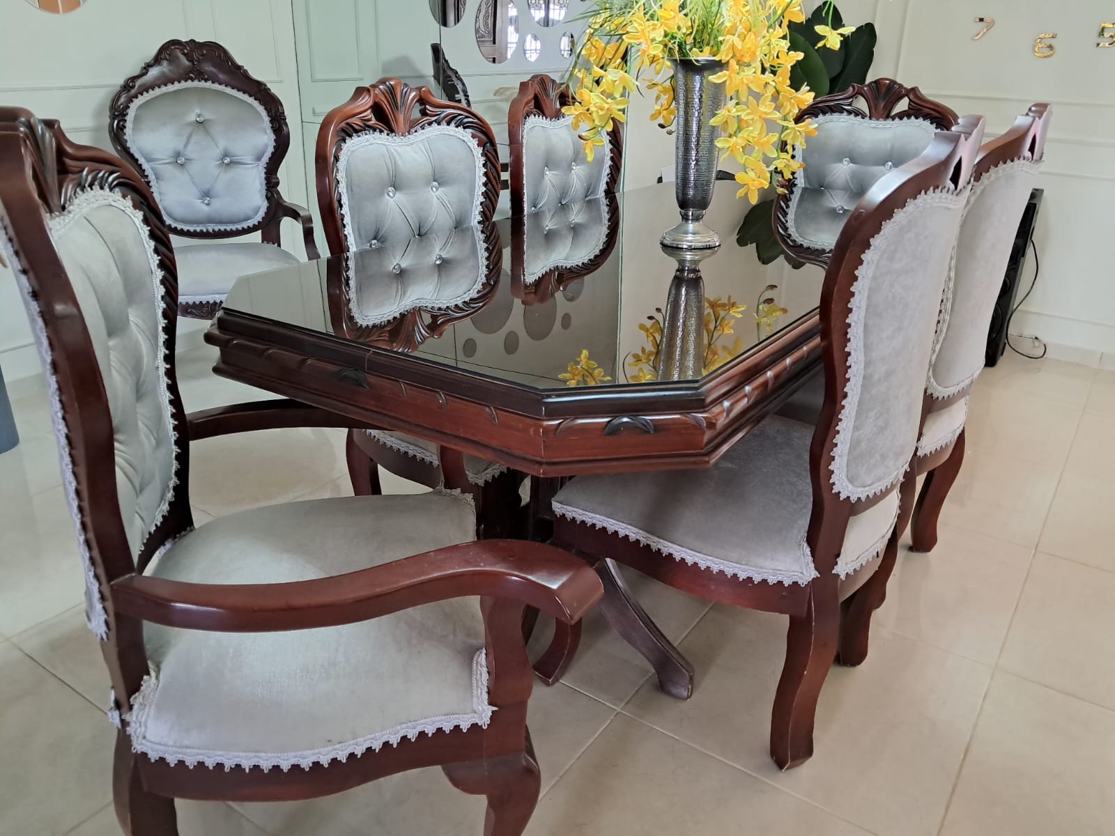 muebles y colchones - Juego de Comedor 6 sillas 0