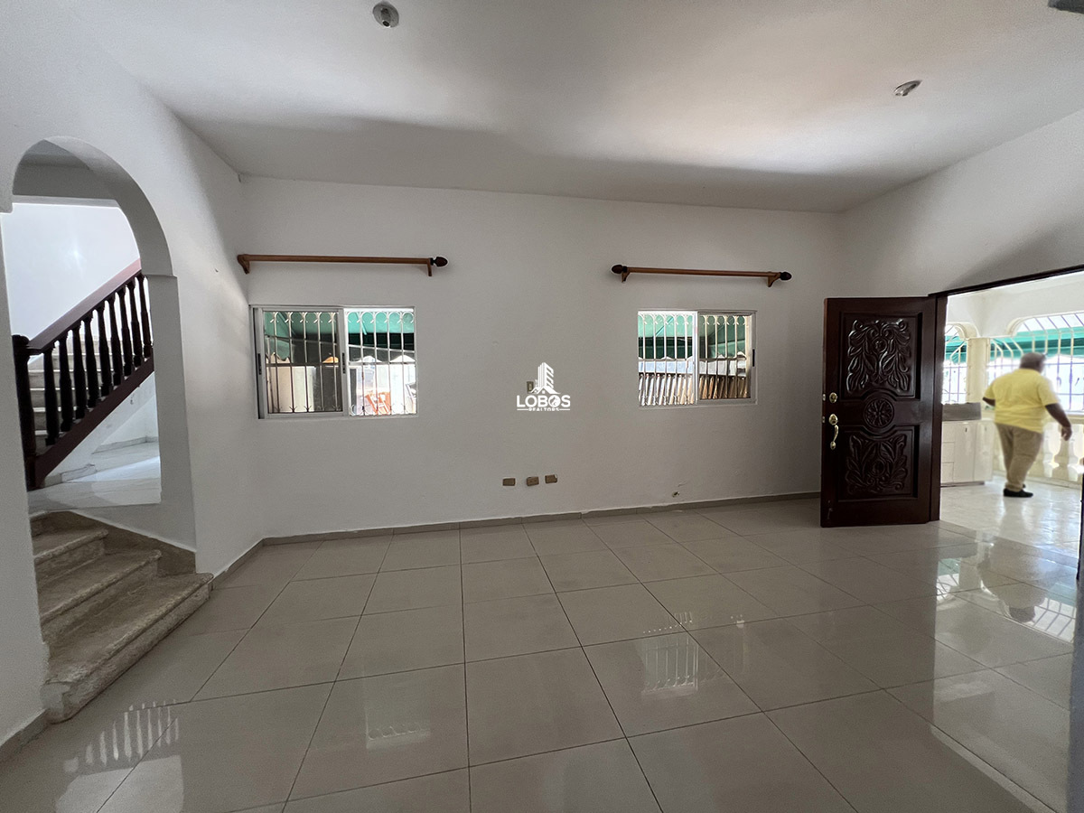 casas -  Casa Clásica Familiar en El Rosal con Piscina 1