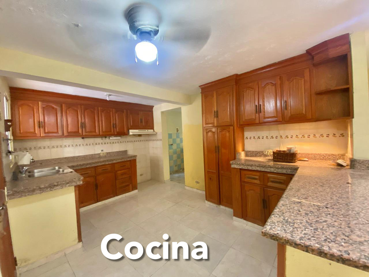casas - Casa grande en Buena Vista 1ra 1