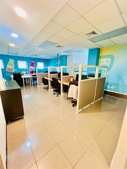 oficinas y locales comerciales - Local en Naco  7