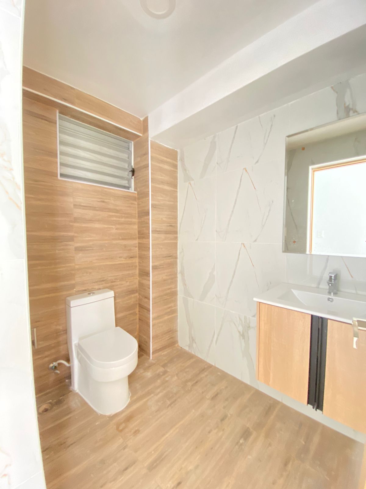 apartamentos - Hermoso apartamento nuevo en Venta Urb. Real 2