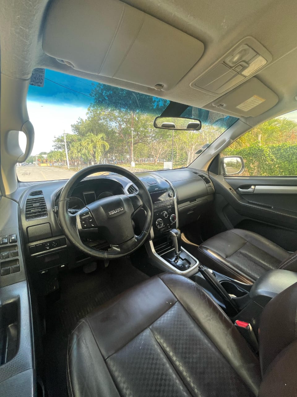 jeepetas y camionetas - Isuzu dmax 2013 6