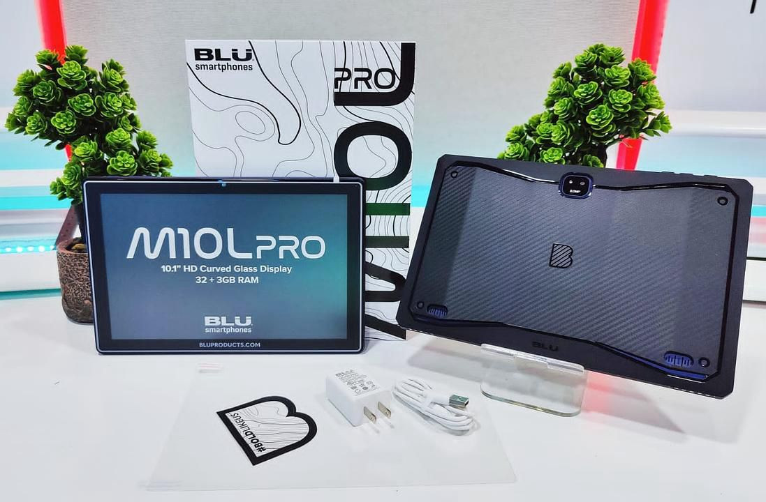 celulares y tabletas - TABLET BLU PRO 10 PULGADA TRAE COVER Y PROTECTOR 0