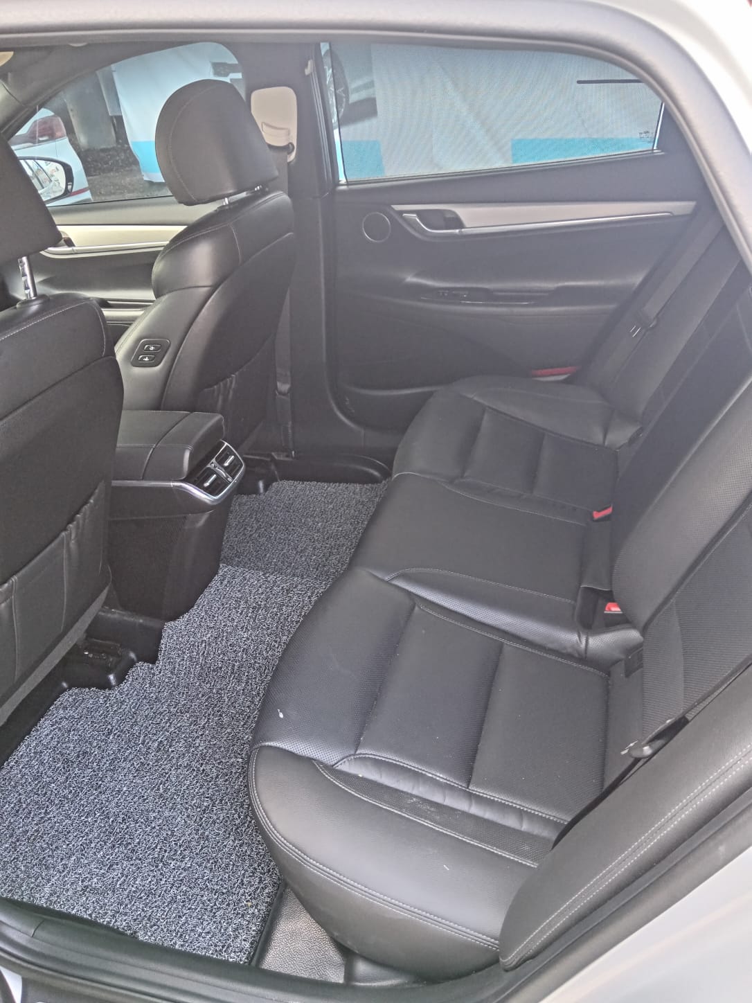 carros - HYUNDAI GRANDEUR 2020 GRIS 8