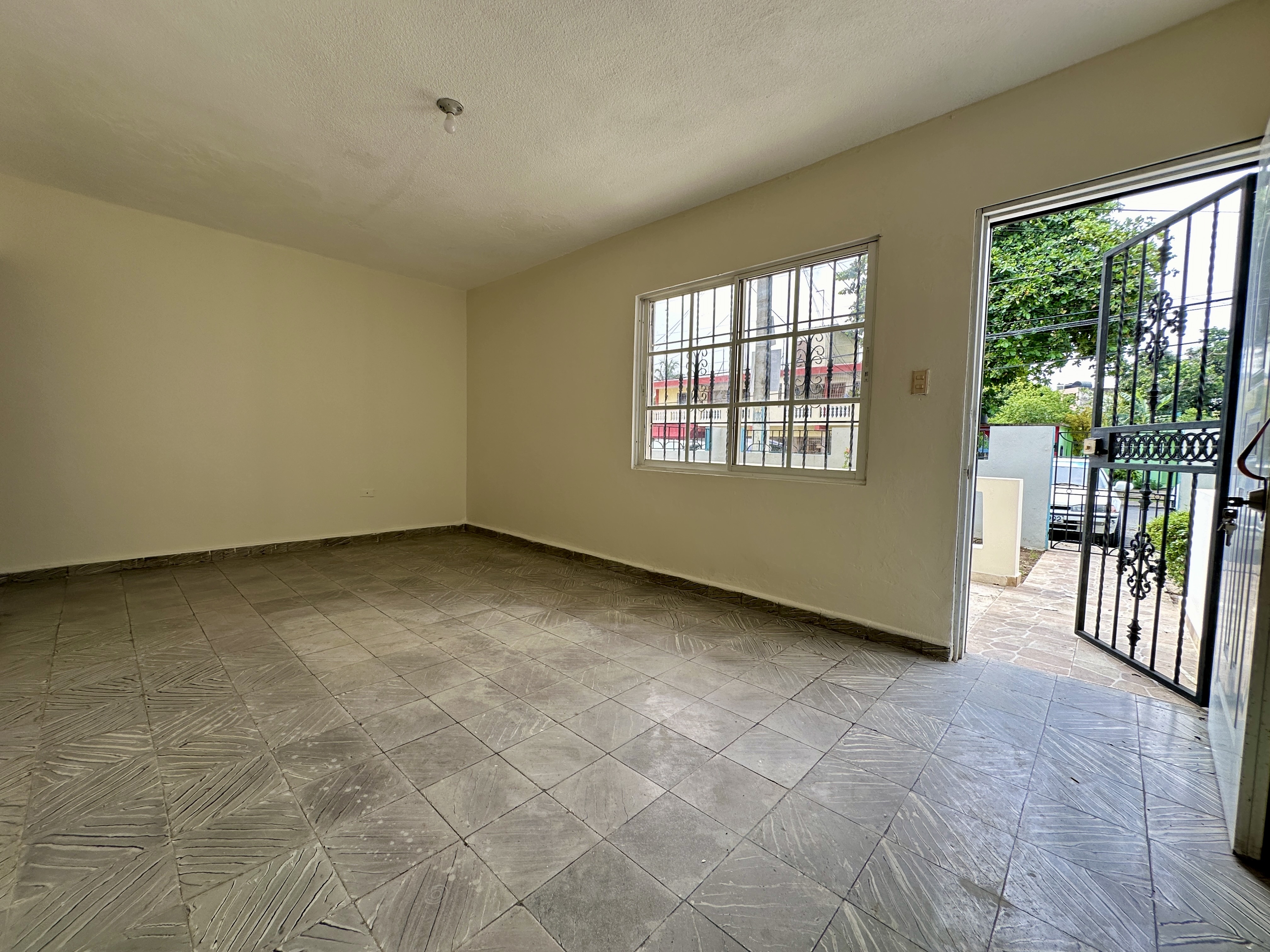 apartamentos - Apartamento 3 hab | La Agustina – RD$23,000 – ¡Céntrico y accesible! 1