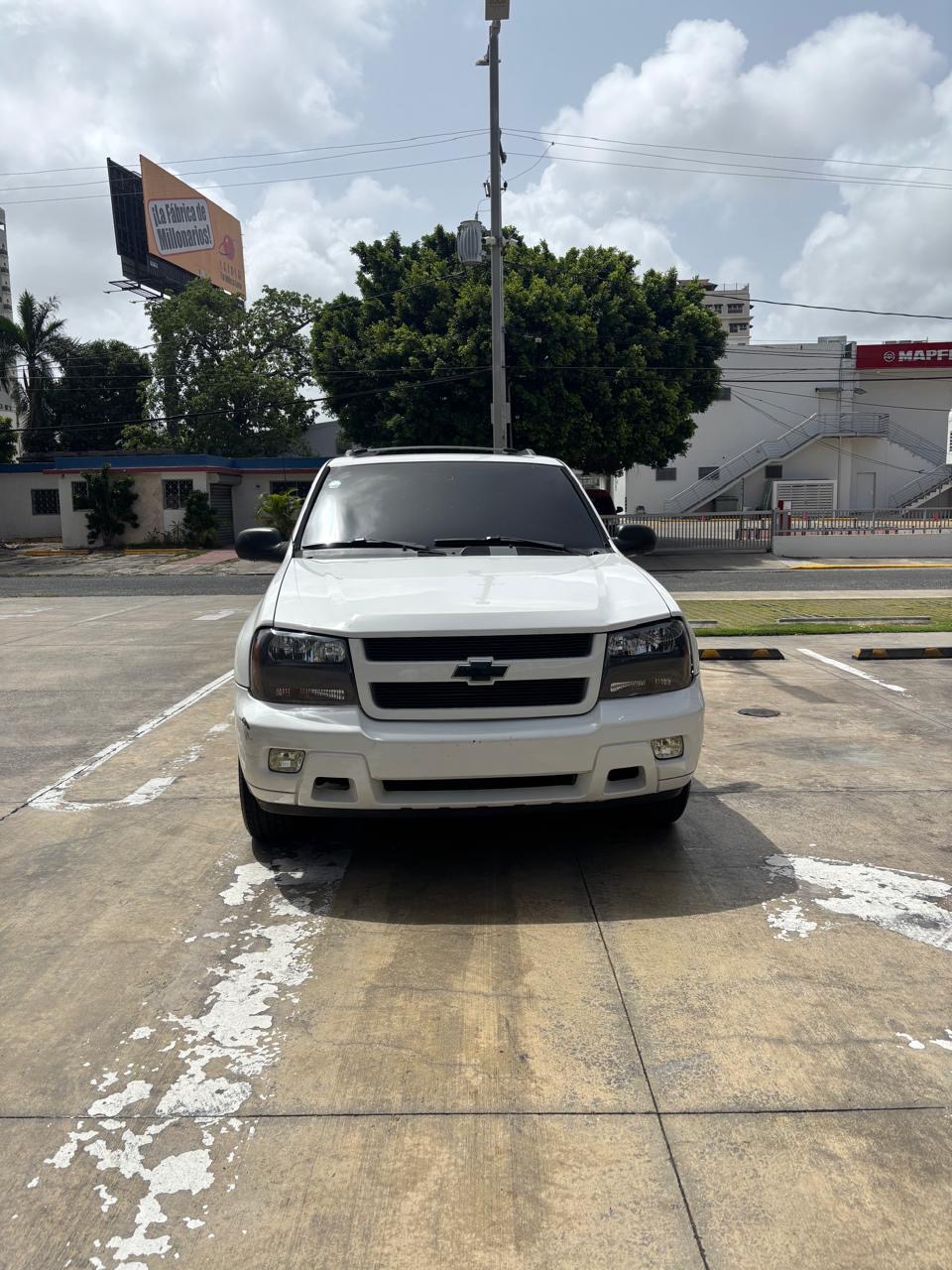 jeepetas y camionetas - Vendo Chevy Trailblazer 2008 - $355,000 3