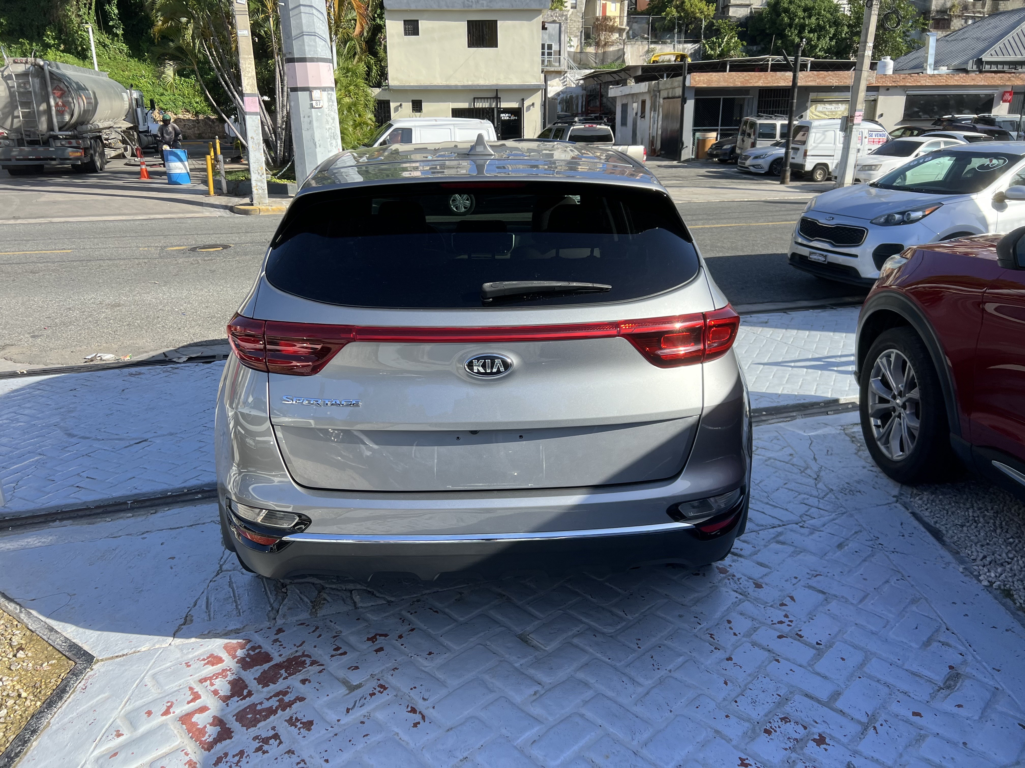 jeepetas y camionetas - Kia Sportage 2022 importada  4
