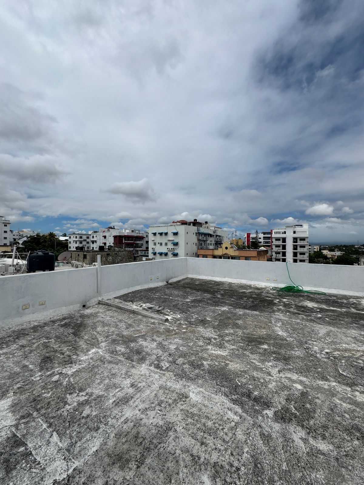 apartamentos - Vendo Apartamento Villa Aura📍5to piso de 250mts   9