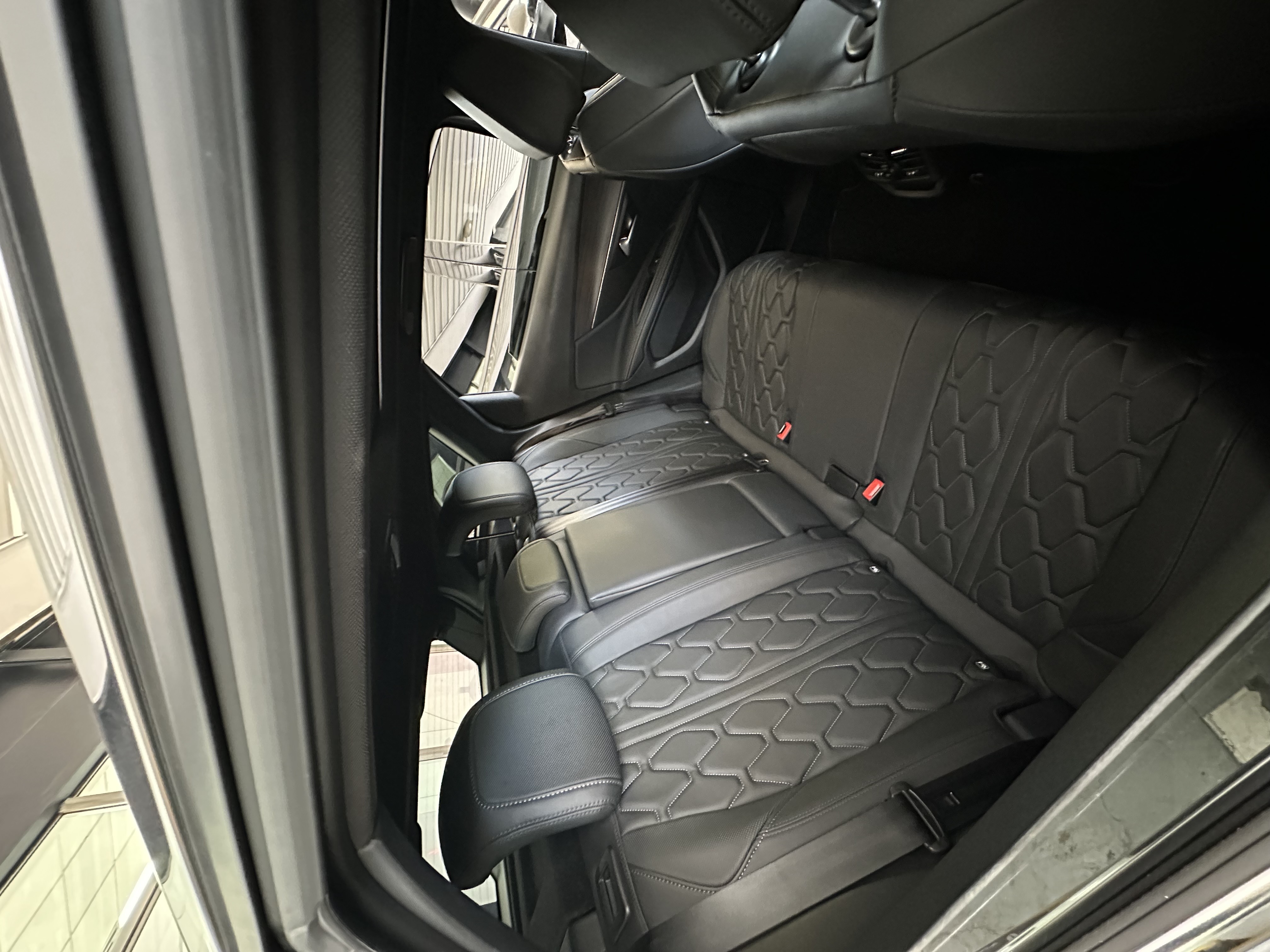 jeepetas y camionetas - Se Vende Peugeot 3008 2024 GtLine  - Único Dueño 5