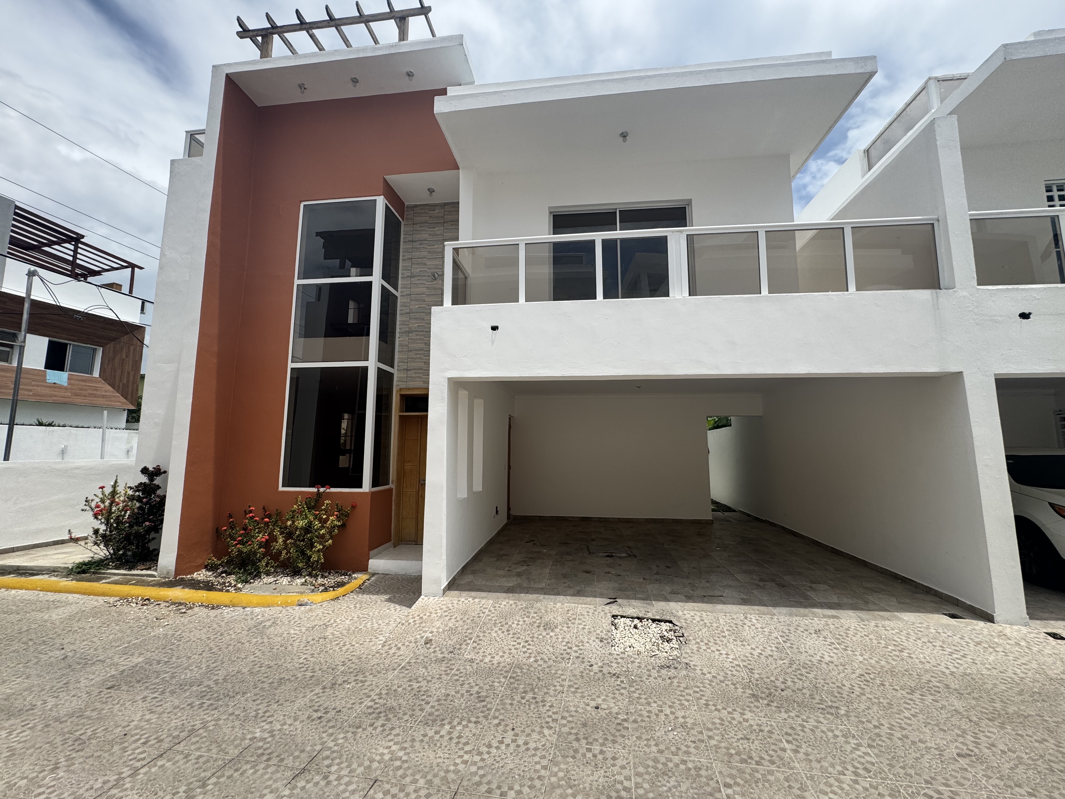 casas - venta de casa en proyecto cerrado autopista de san isidro prado oriental 