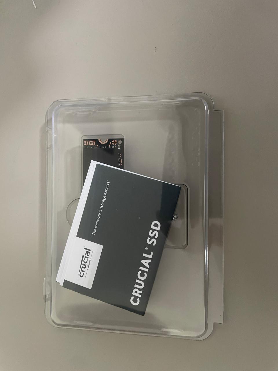 computadoras y laptops - Almacenamiento SSD crucial 1000 GB 2