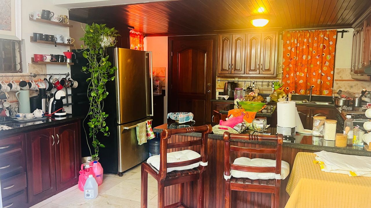 casas - Casa en venta en Alma Rosa l 5