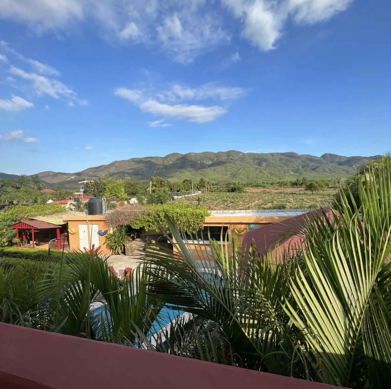 casas vacacionales y villas - Villa amueblada en venta en Azúa Compostela  0