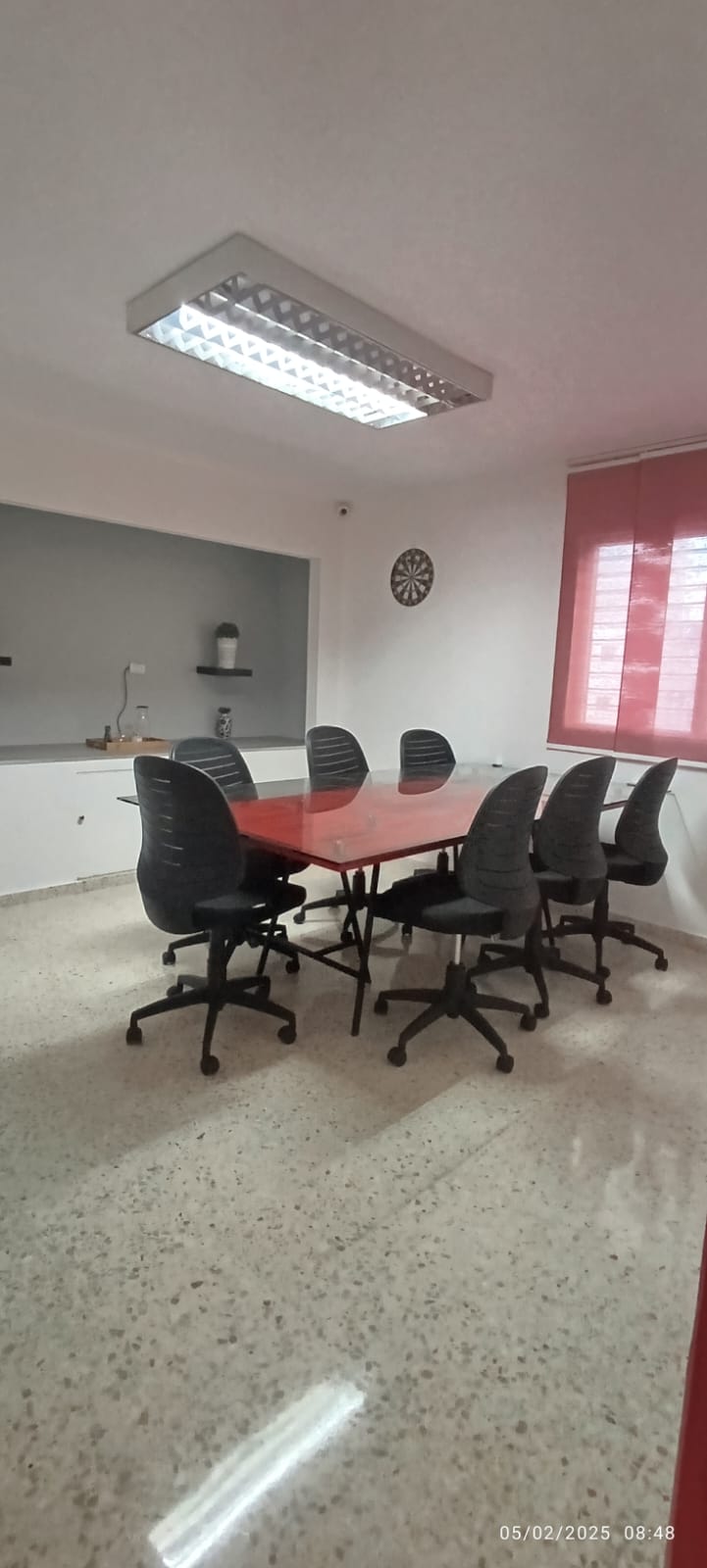 oficinas y locales comerciales - Vendo oficina totalmente amueblada en Piantini 1