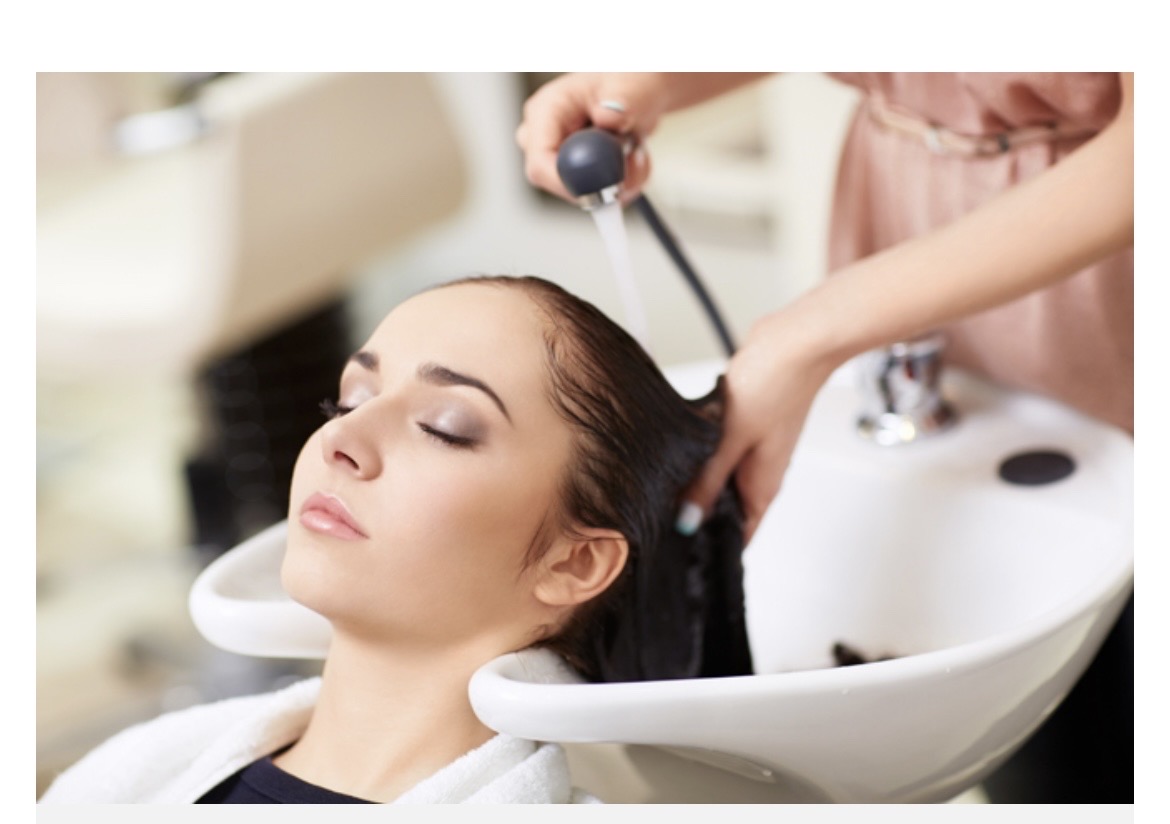 empleos disponibles - salón de belleza en arroyo hondo, solicita Shampoonier y manicurista  2