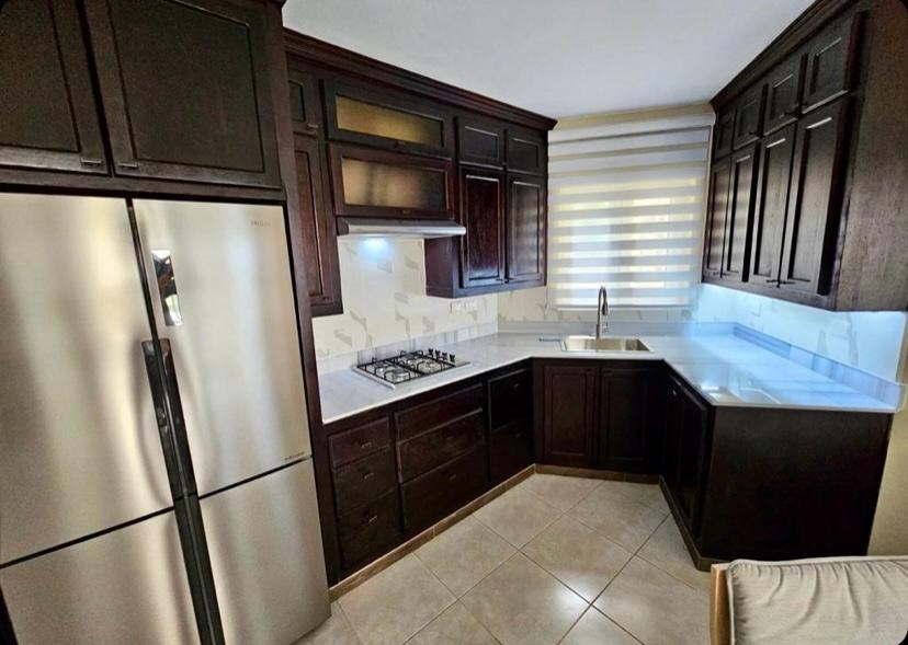 casas vacacionales y villas - Apartamento Amueblado Frente a la Playa, Cabarete  5