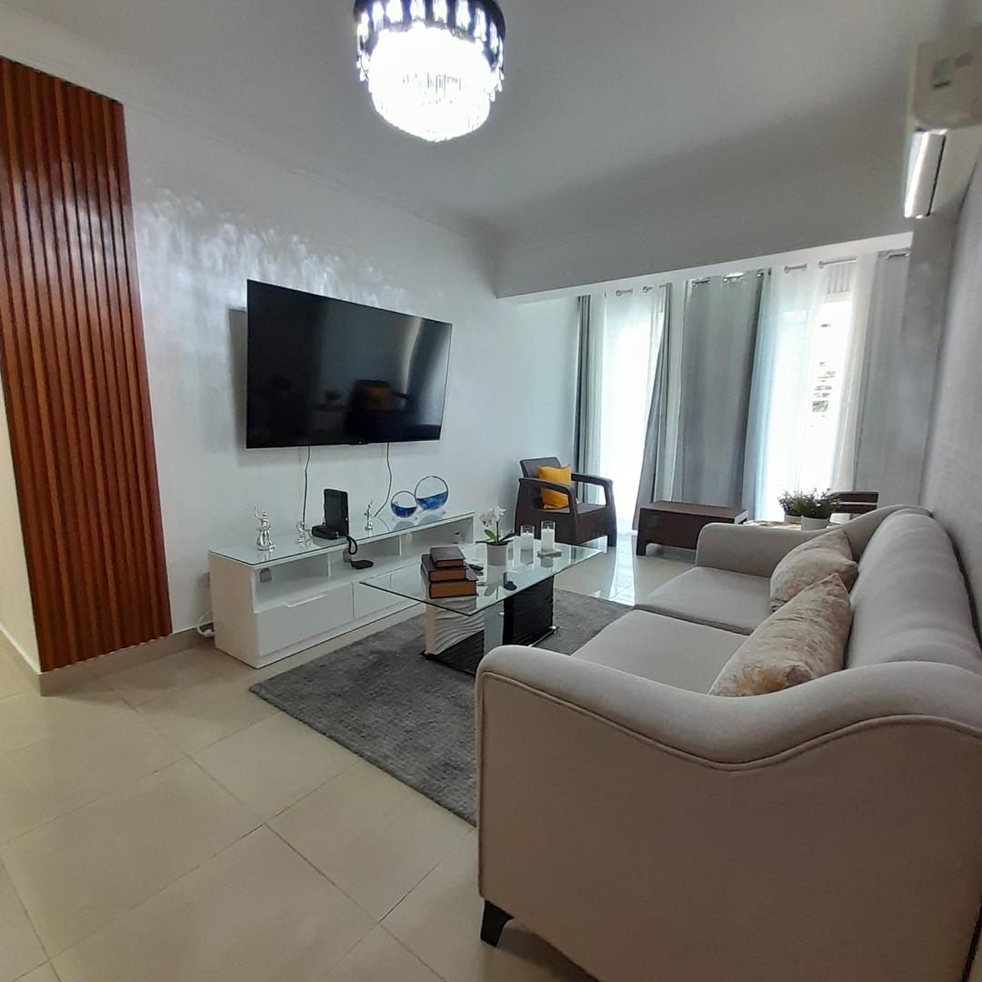 apartamentos - Se alquila apartamento amueblado con terraza en Bella Vista. 5