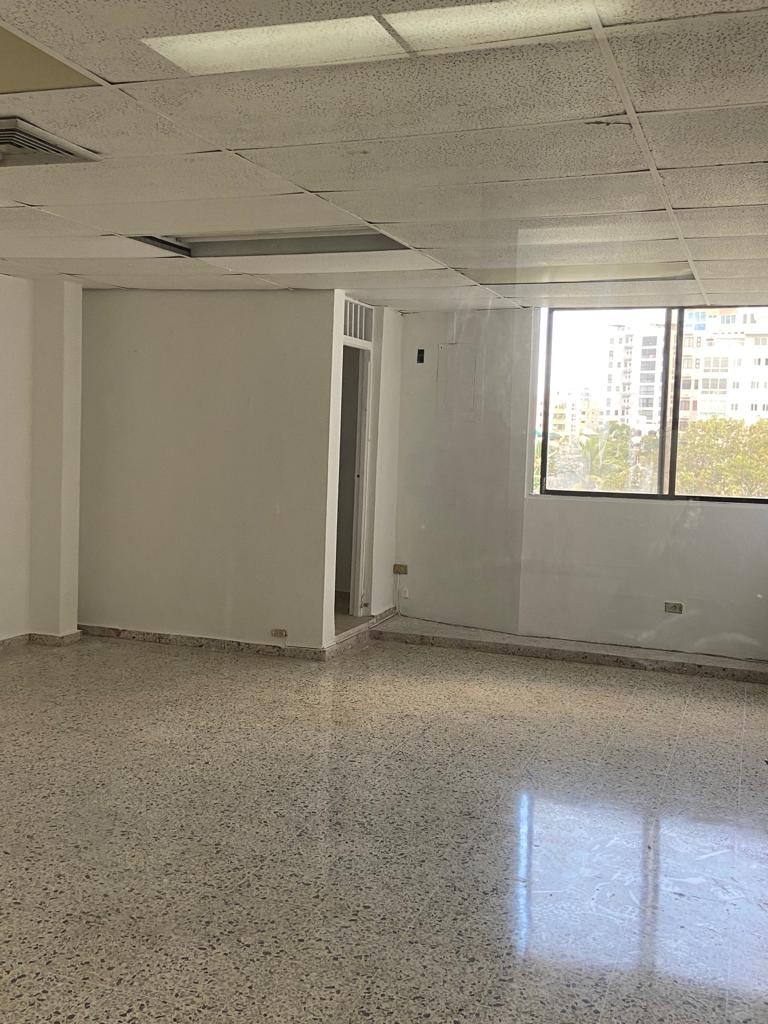 oficinas y locales comerciales - Locales de oficina en alquiler en El vergel  4