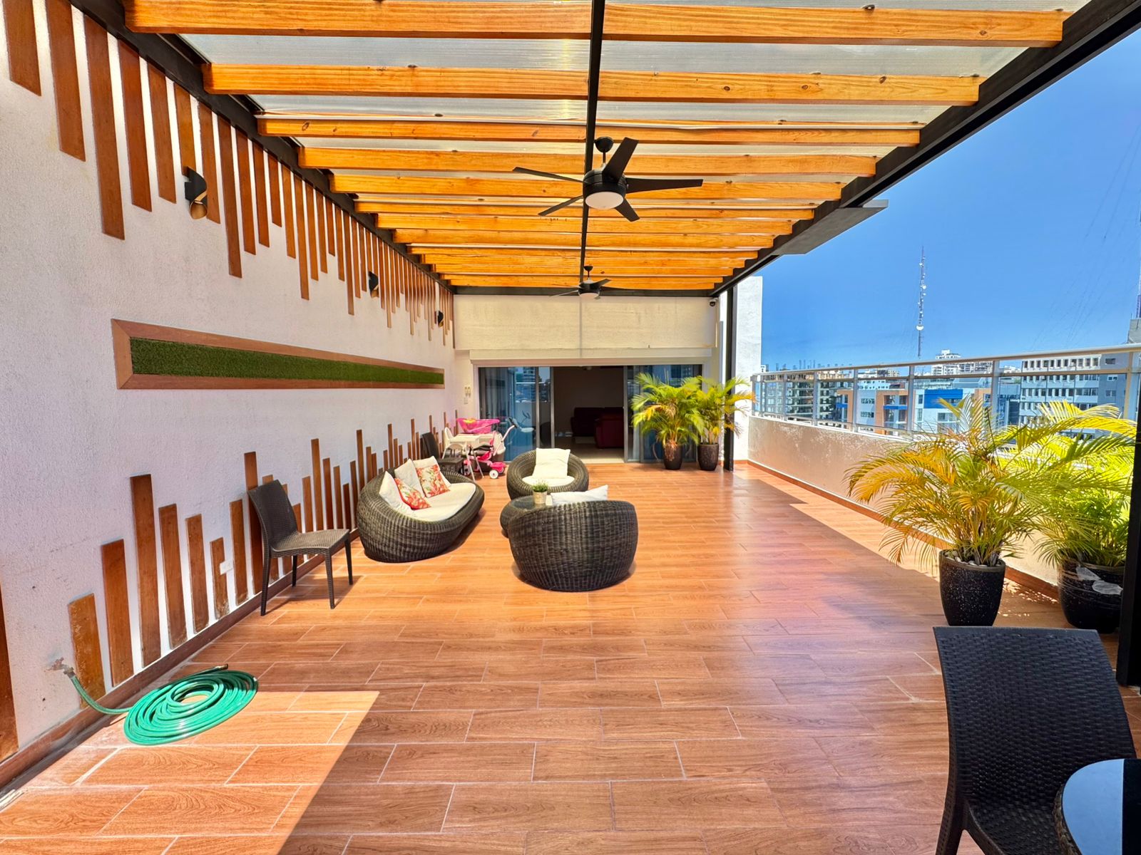 apartamentos - Vendo Ph en naco 4 habitaciones con su baño dos pa 3
