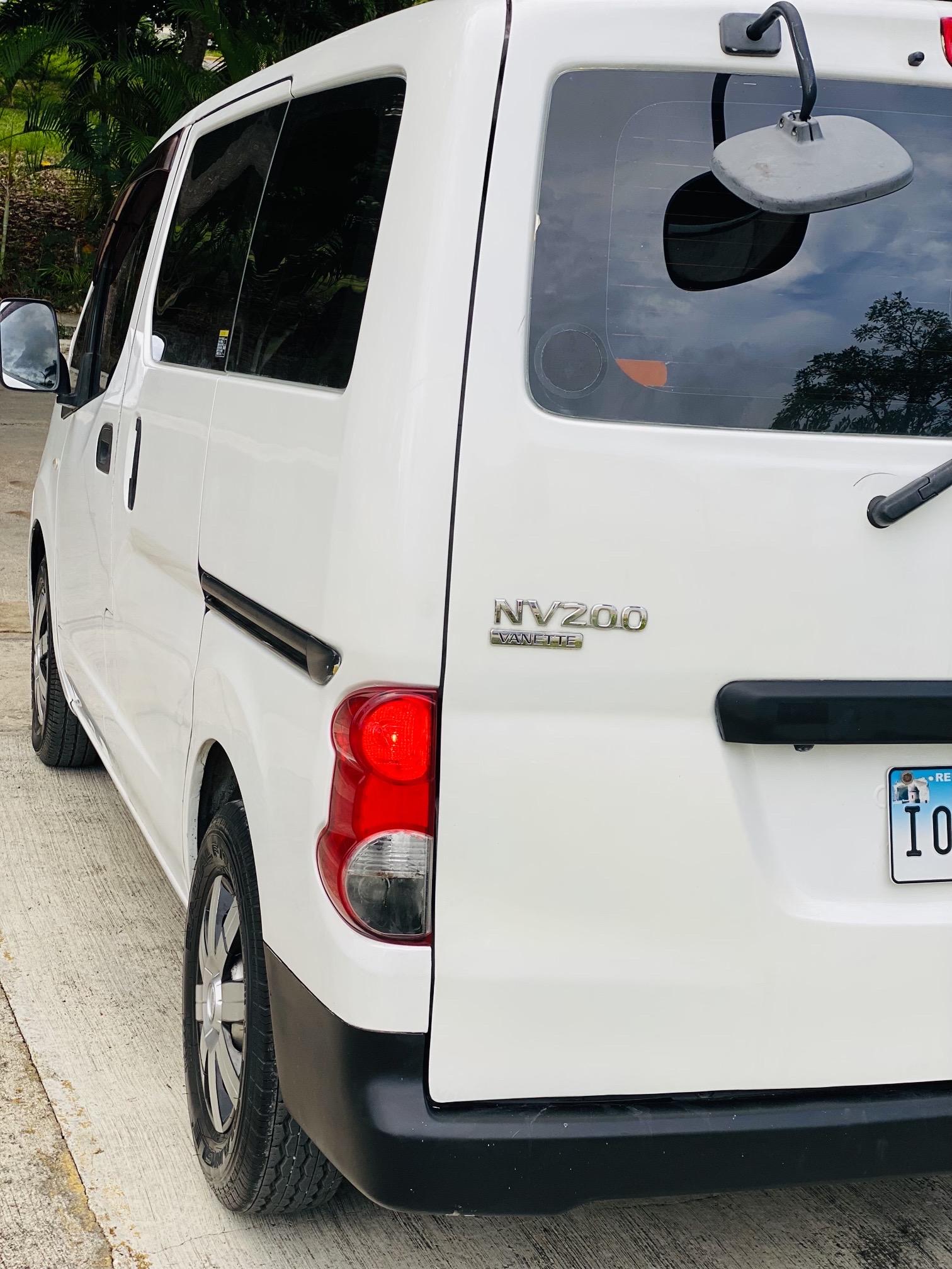 carros - ¡EN VENTA! Nissan NV200 – Año 2015Vehículo económico, versátil y en buen estado 8
