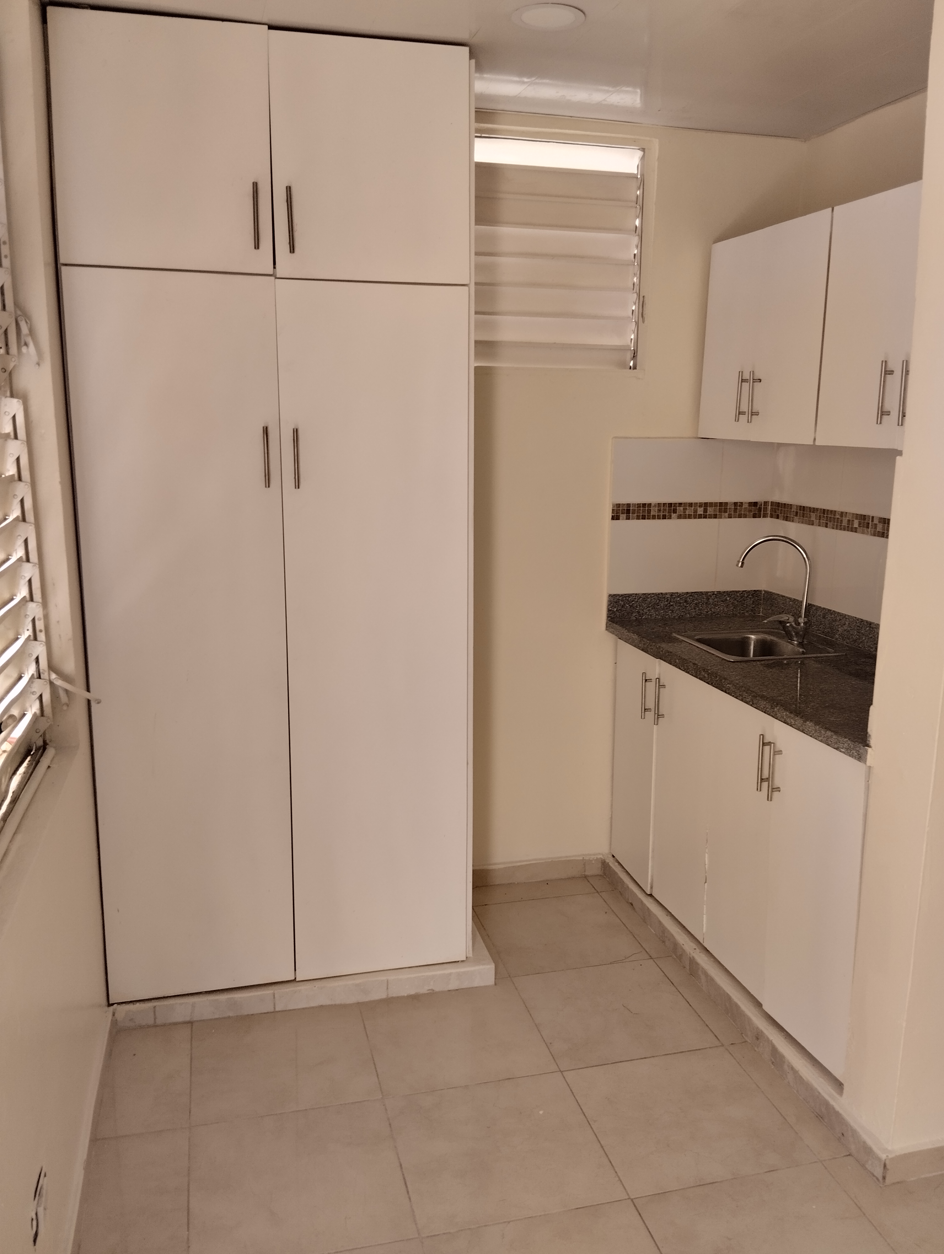 apartamentos - Aparta estudio en alquiler  2