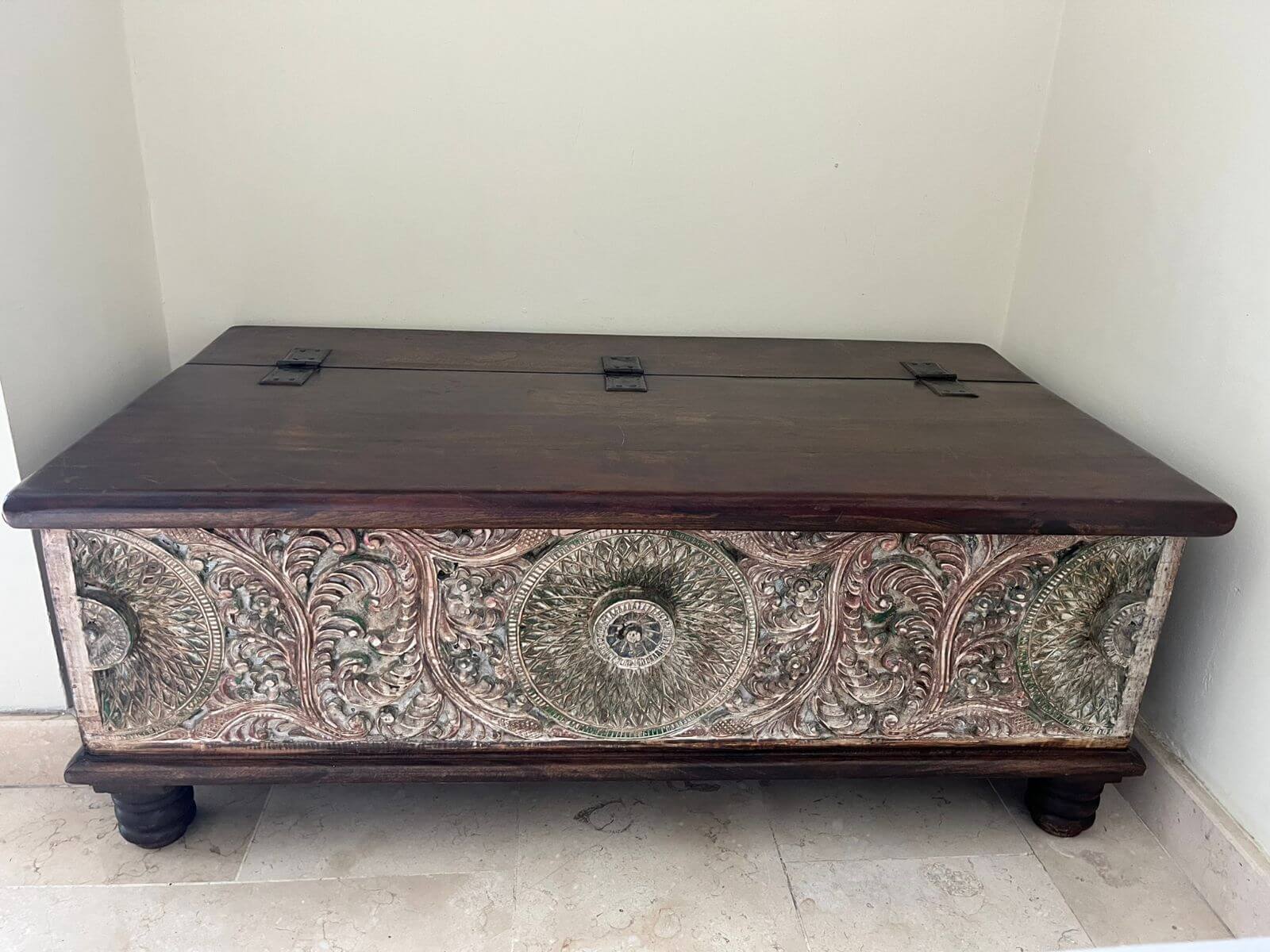 muebles y colchones - Espectacular baúl maciso asiatico. 1
