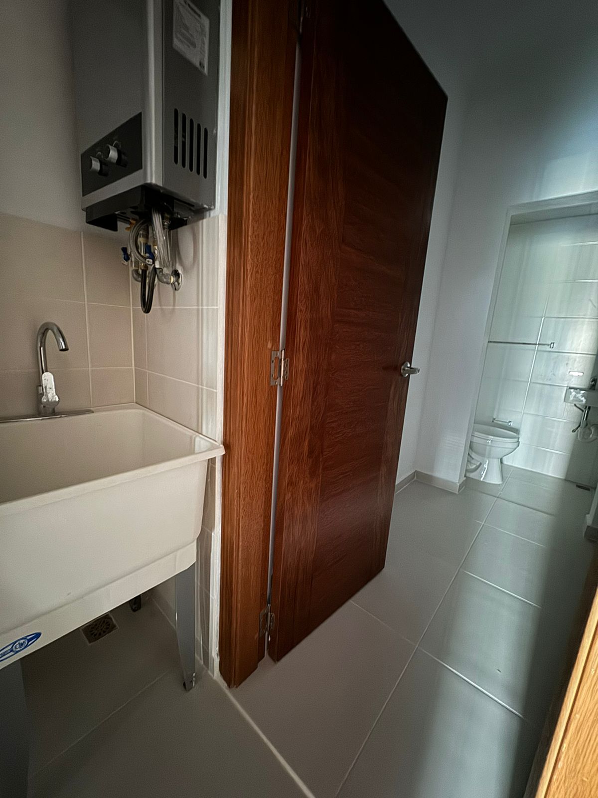 apartamentos - VENDO Piso 6 De Oportunidad En Zona Universitaria  3