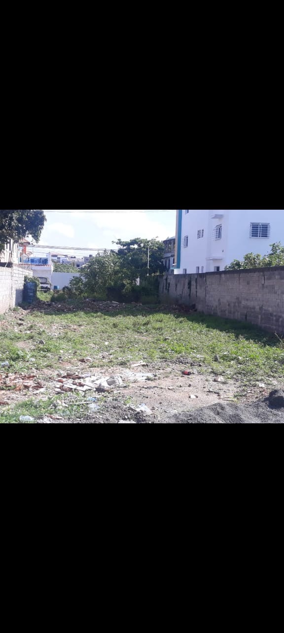solares y terrenos - Solar en Prado Oriental, Santo Domingo Este  2