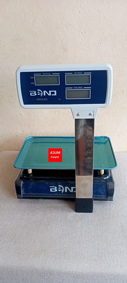 equipos profesionales - Balanza digital de pedestal de 40 kilos  2