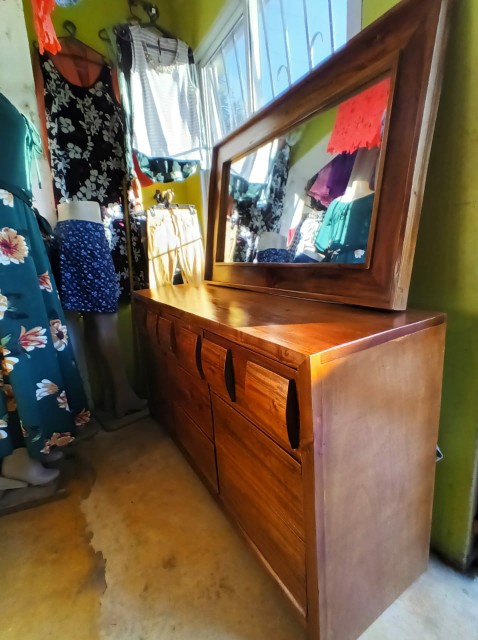 muebles y colchones - Dormitorio en Caoba 1