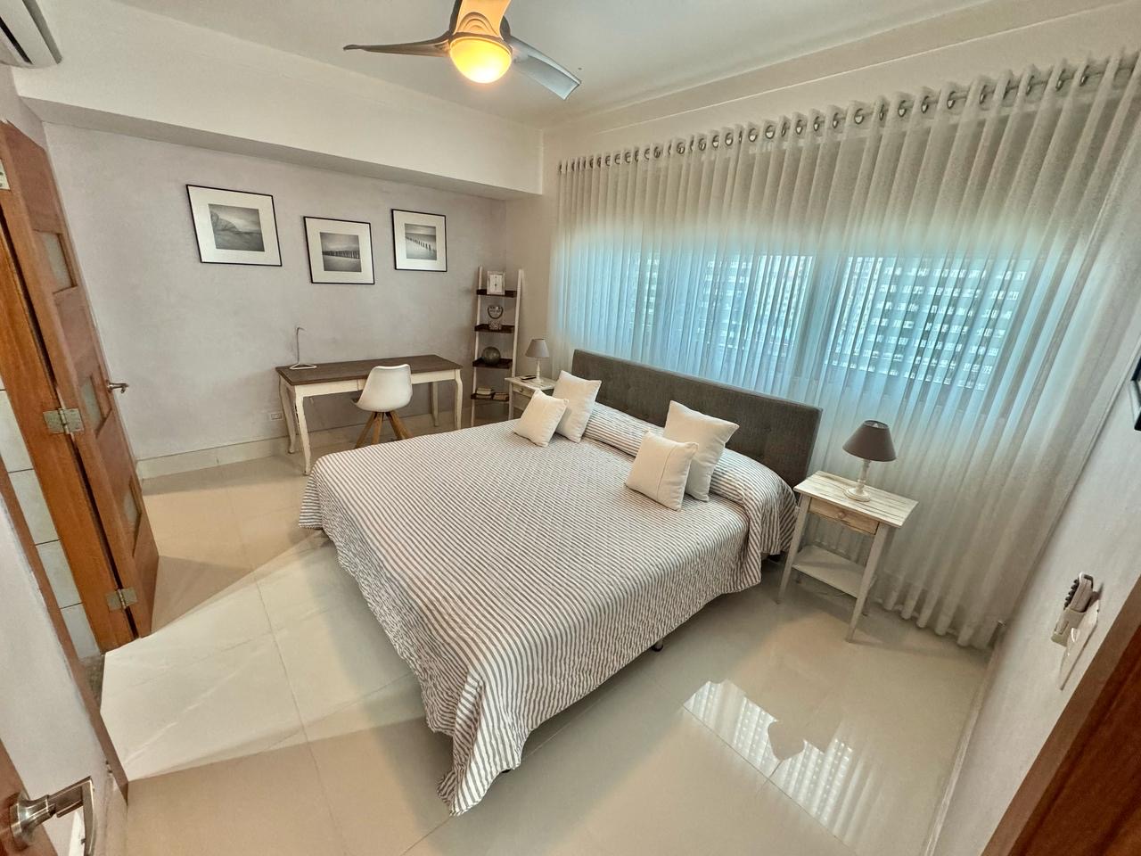 apartamentos - Vendo naco amueblado o línea blanca una hab dos ba 3