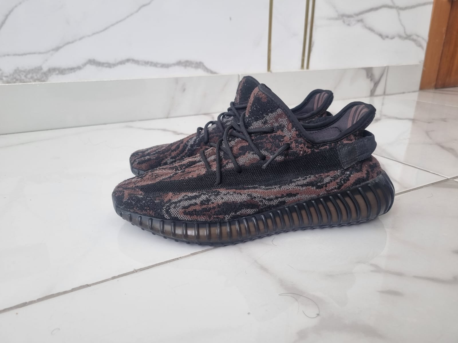 zapatos para hombre - 🔥YEEZY 350 V2 MX ROCK EN OFERTA🔥(Únicos dueños)