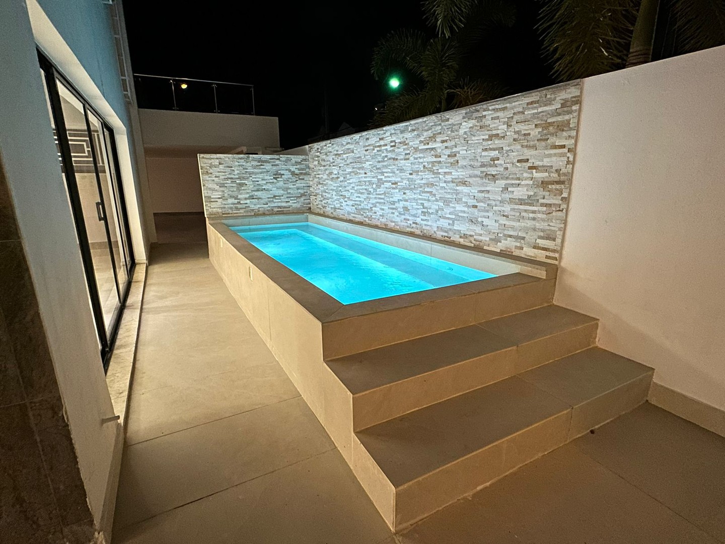 casas - CASA EN RENTA EN BELLA VISTA SUR CALLE HELIOS  4