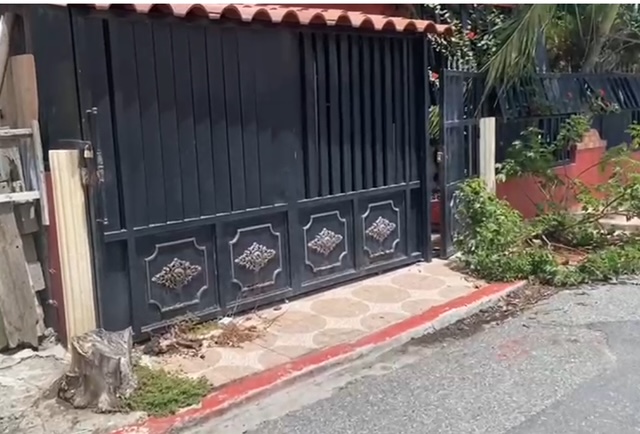 casas - CASA DE TRES NIVELES 4