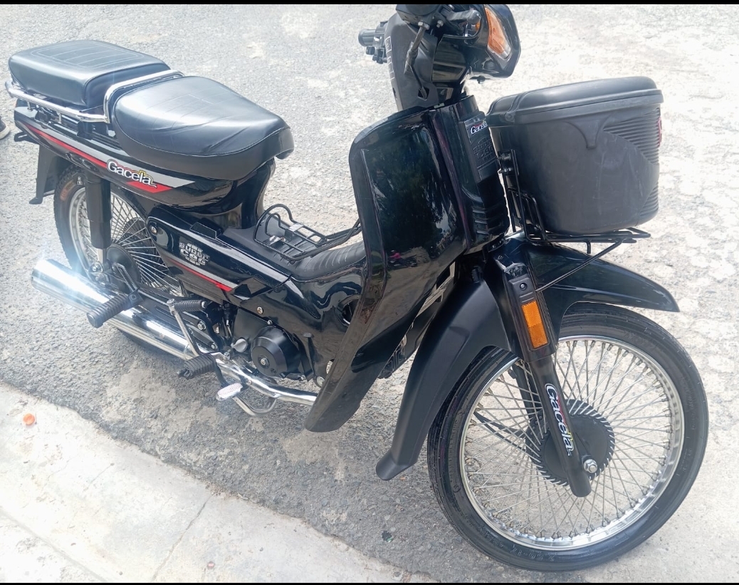 motores y pasolas - Gacela Super C90 como nuevo 2