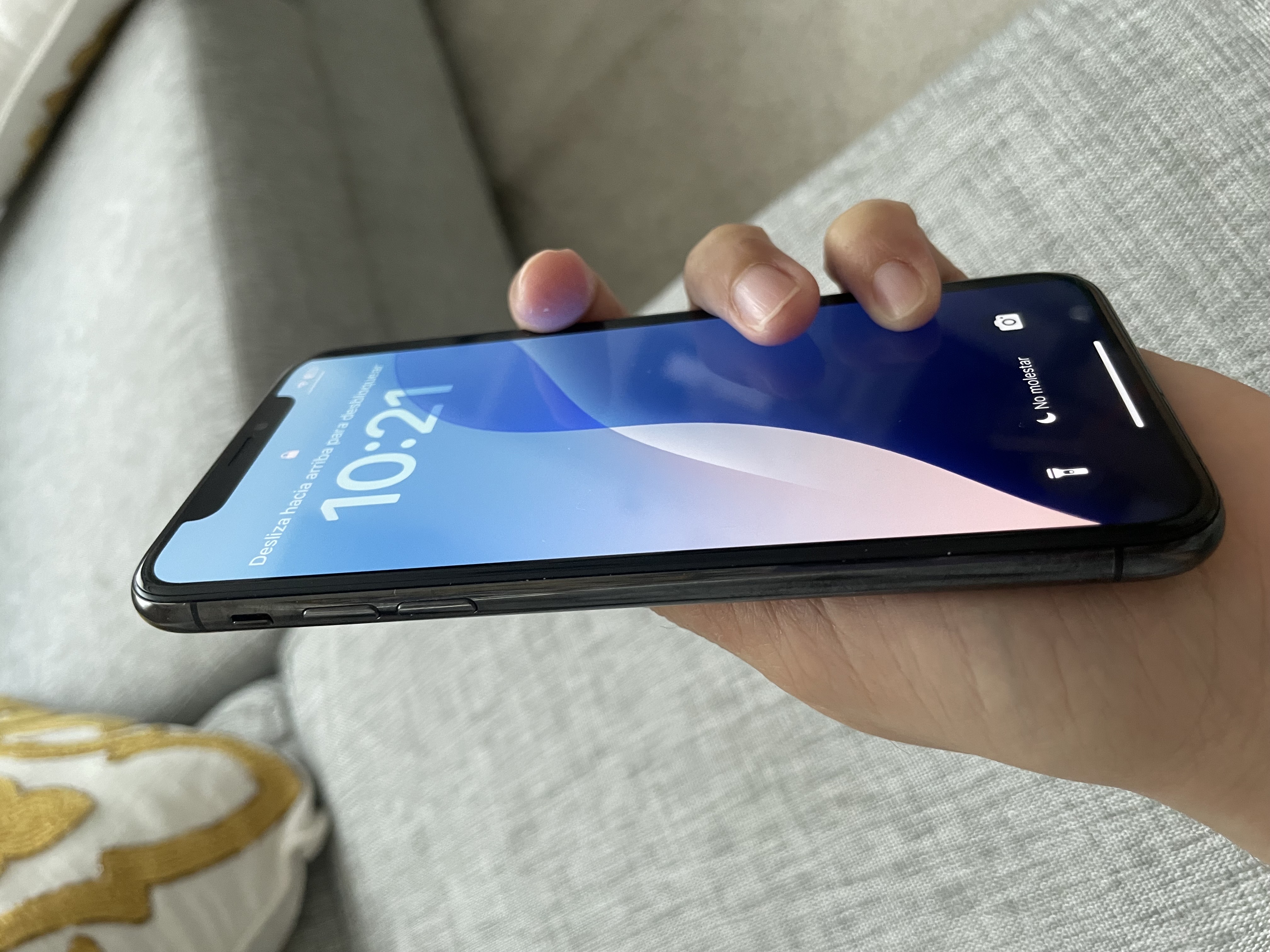 celulares y tabletas - iPhone XS 64 GB – Buen estado, sin reparaciones – RD$10,000 negociable 5
