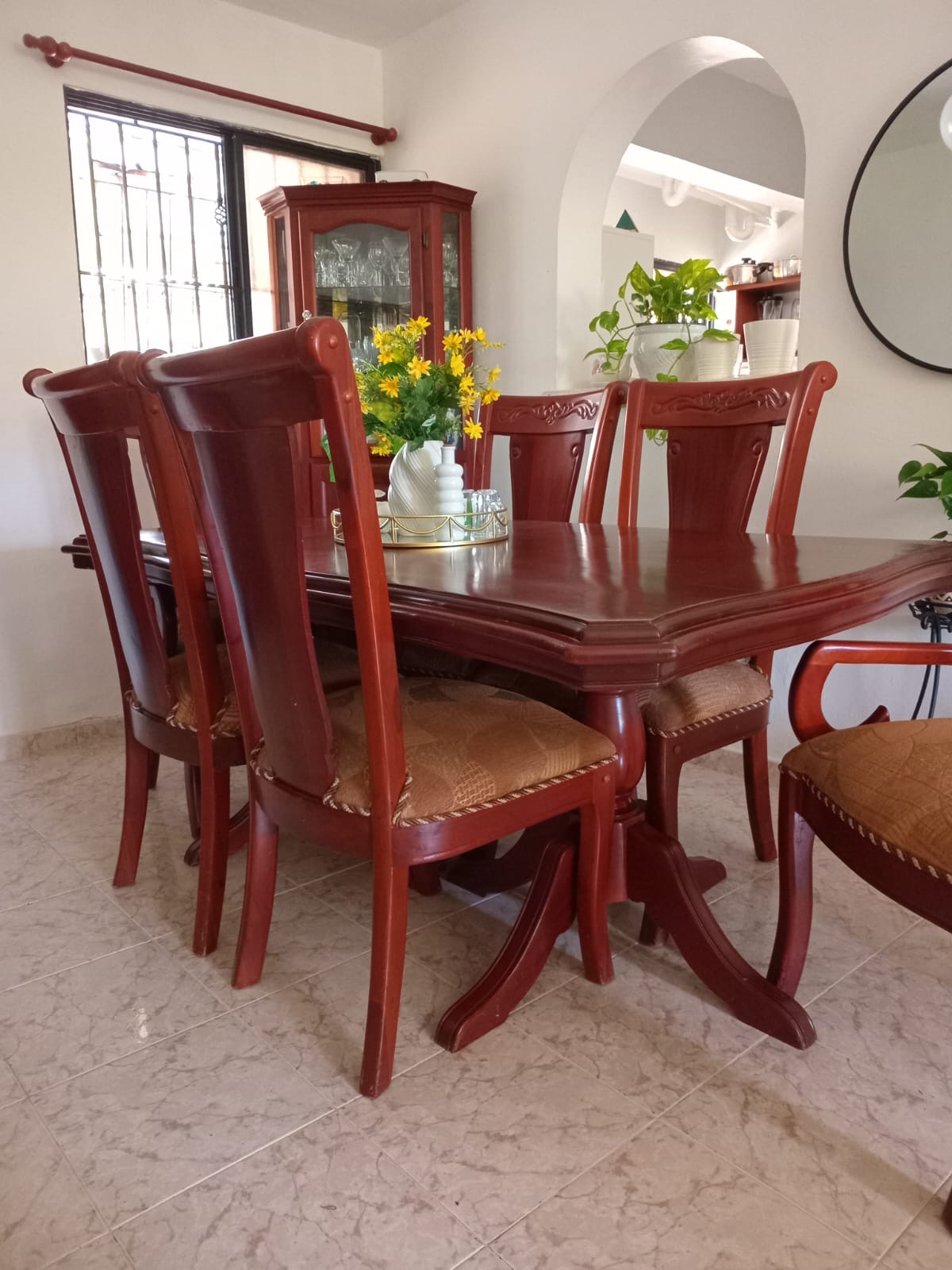 muebles y colchones - Comedor caoba  2