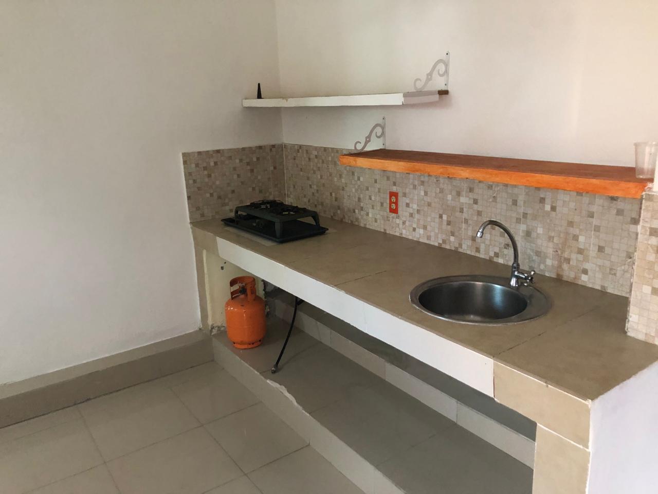 otros inmuebles - Edificio en la Zona Colonial de 3 niveles  6