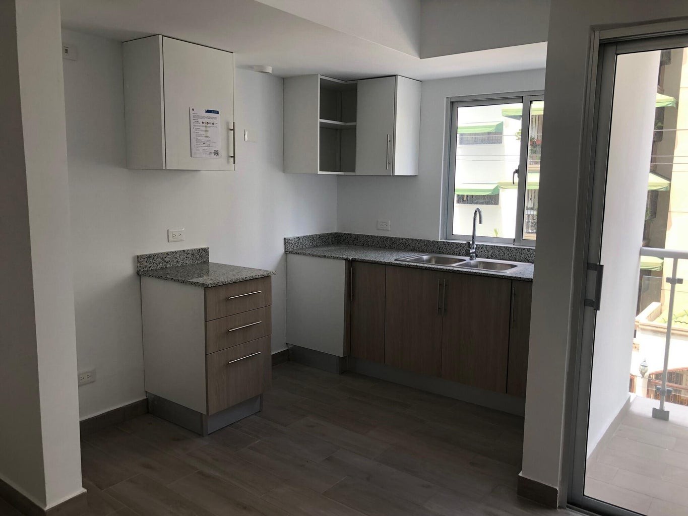 apartamentos - Apartamento nuevo a estrenar, de dos habitaciones con habitación de servicio 0