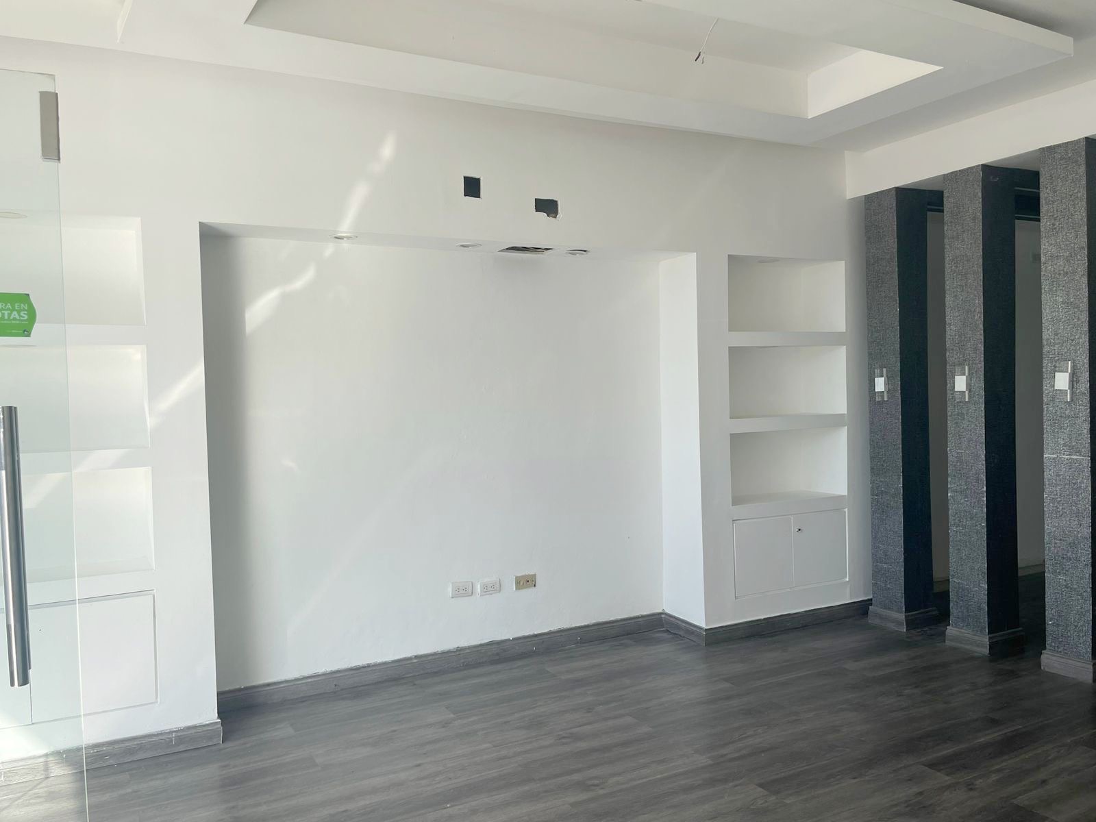 oficinas y locales comerciales - Alquiler céntrico local en Bella vista 6