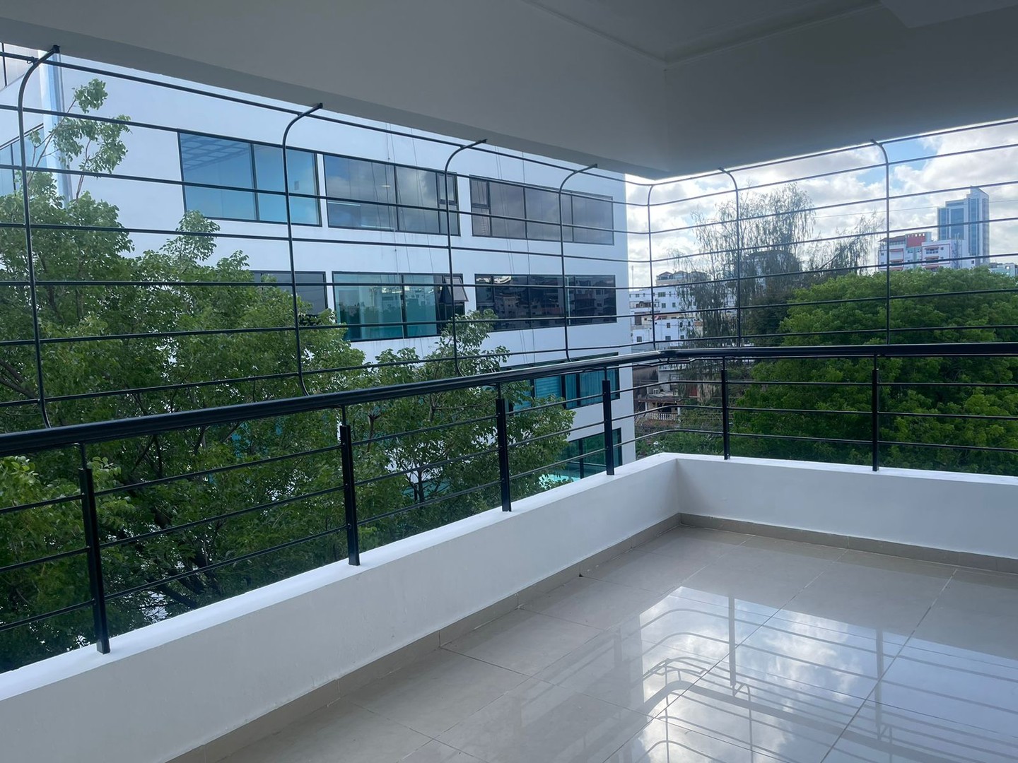 apartamentos - Se vende hermoso apartamento en Mirador Sur 3