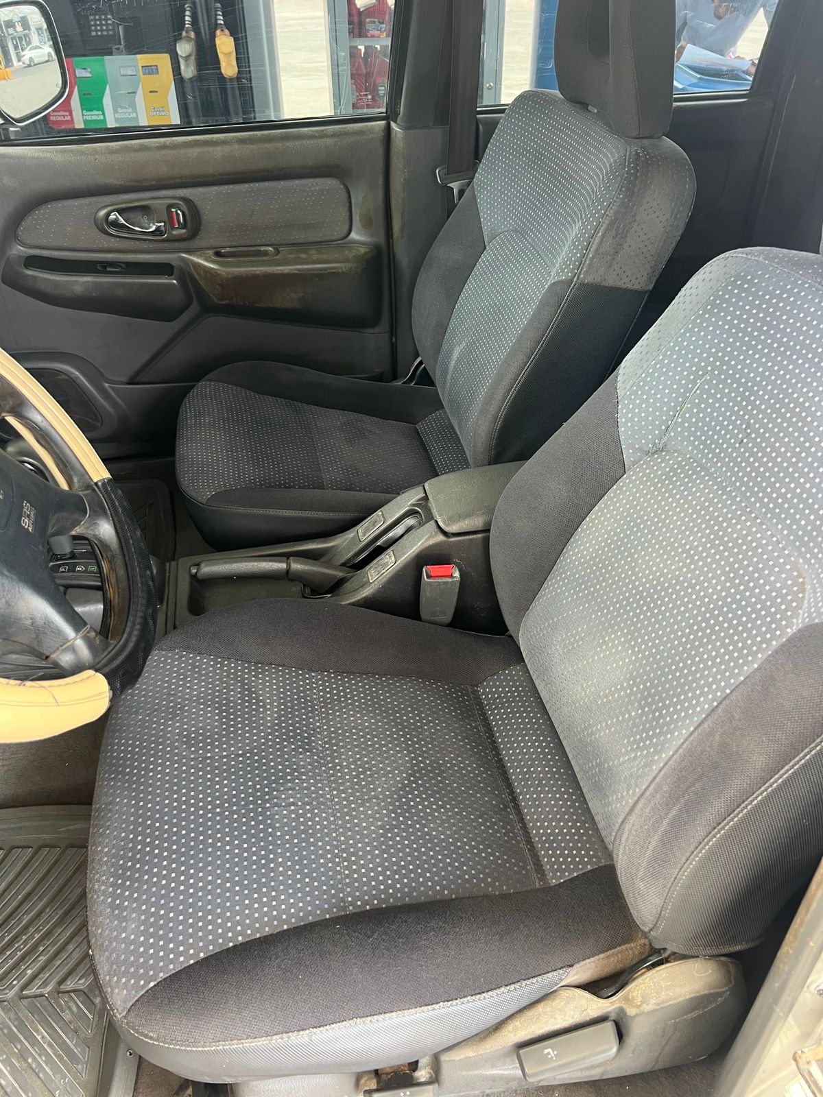camiones y vehiculos pesados - MITSUBISHI  L200 AÑO 2003 DIESEL 4×4 AUTOMÁTICA  3