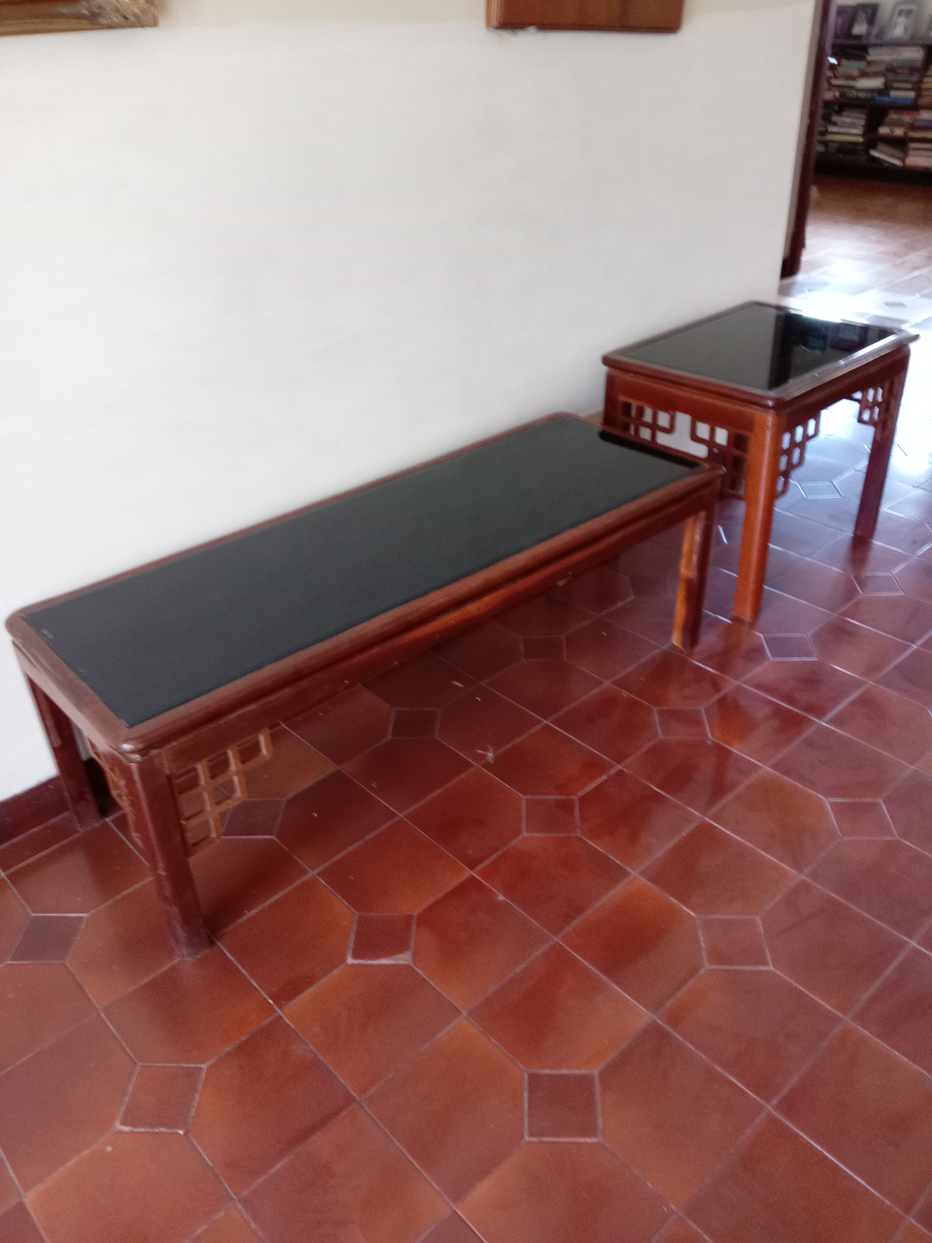 muebles y colchones - Mesas de sala, centro y lateral, caoba y cristal 2