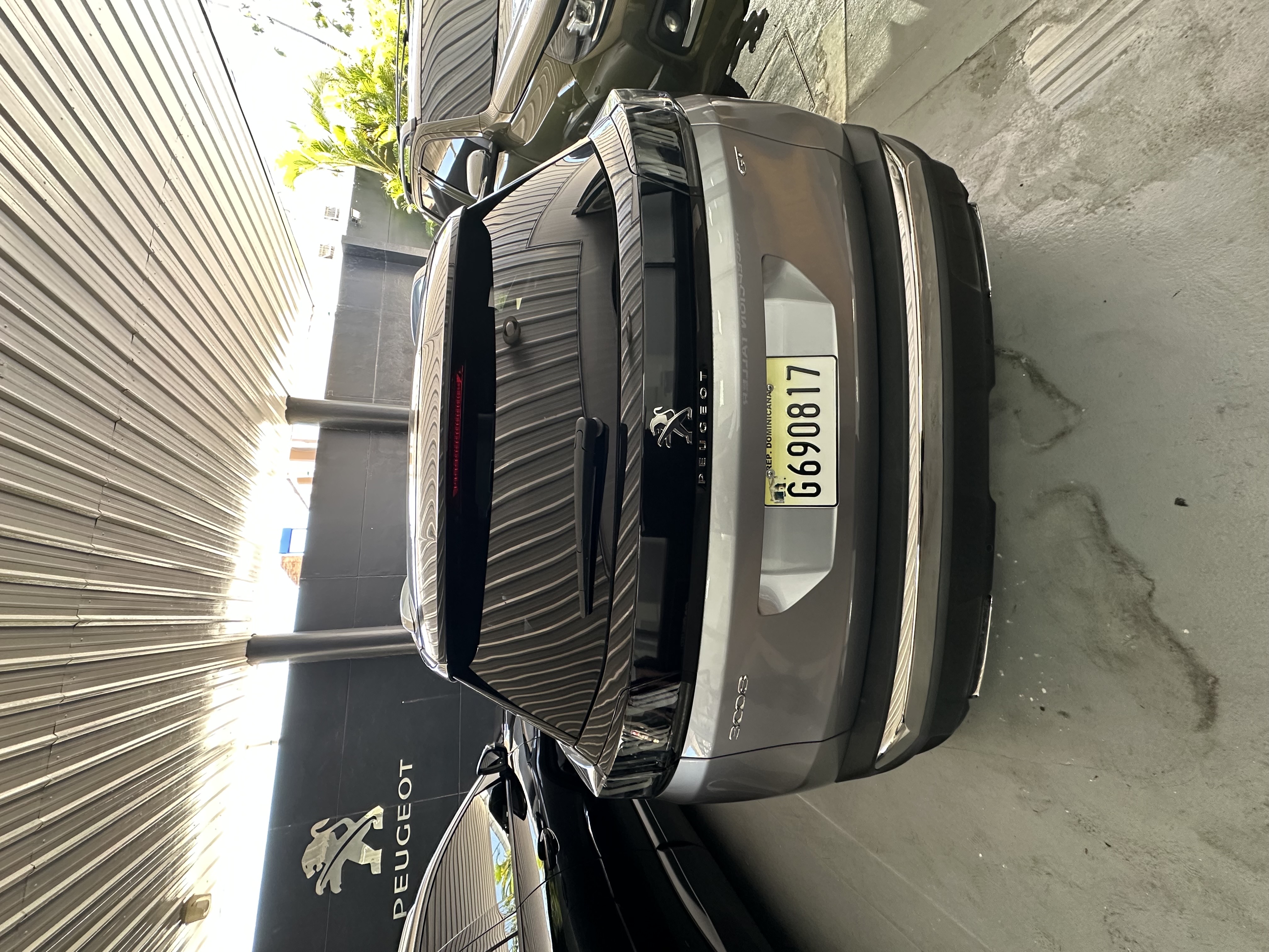 jeepetas y camionetas - Se Vende Peugeot 3008 2024 GtLine  - Único Dueño 7
