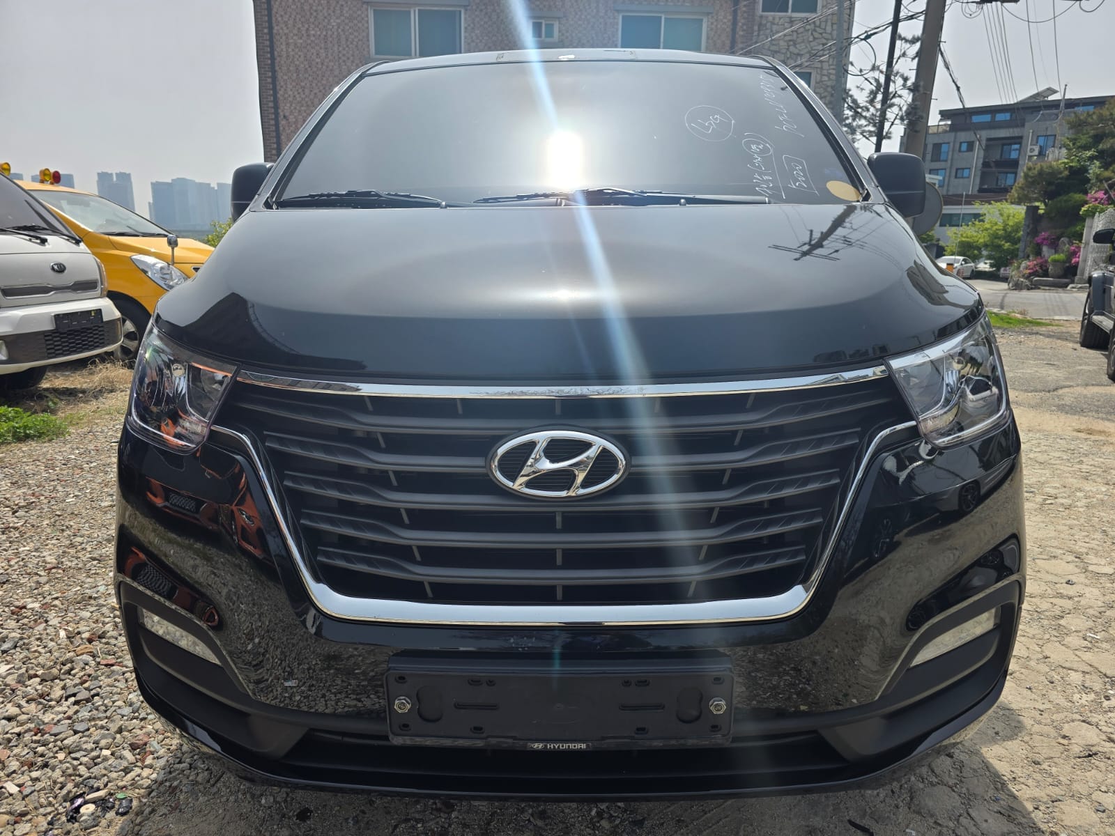jeepetas y camionetas - HYUNDAI GRAND STAREX 2021 UNICA RECIEN IMPORTADA 0